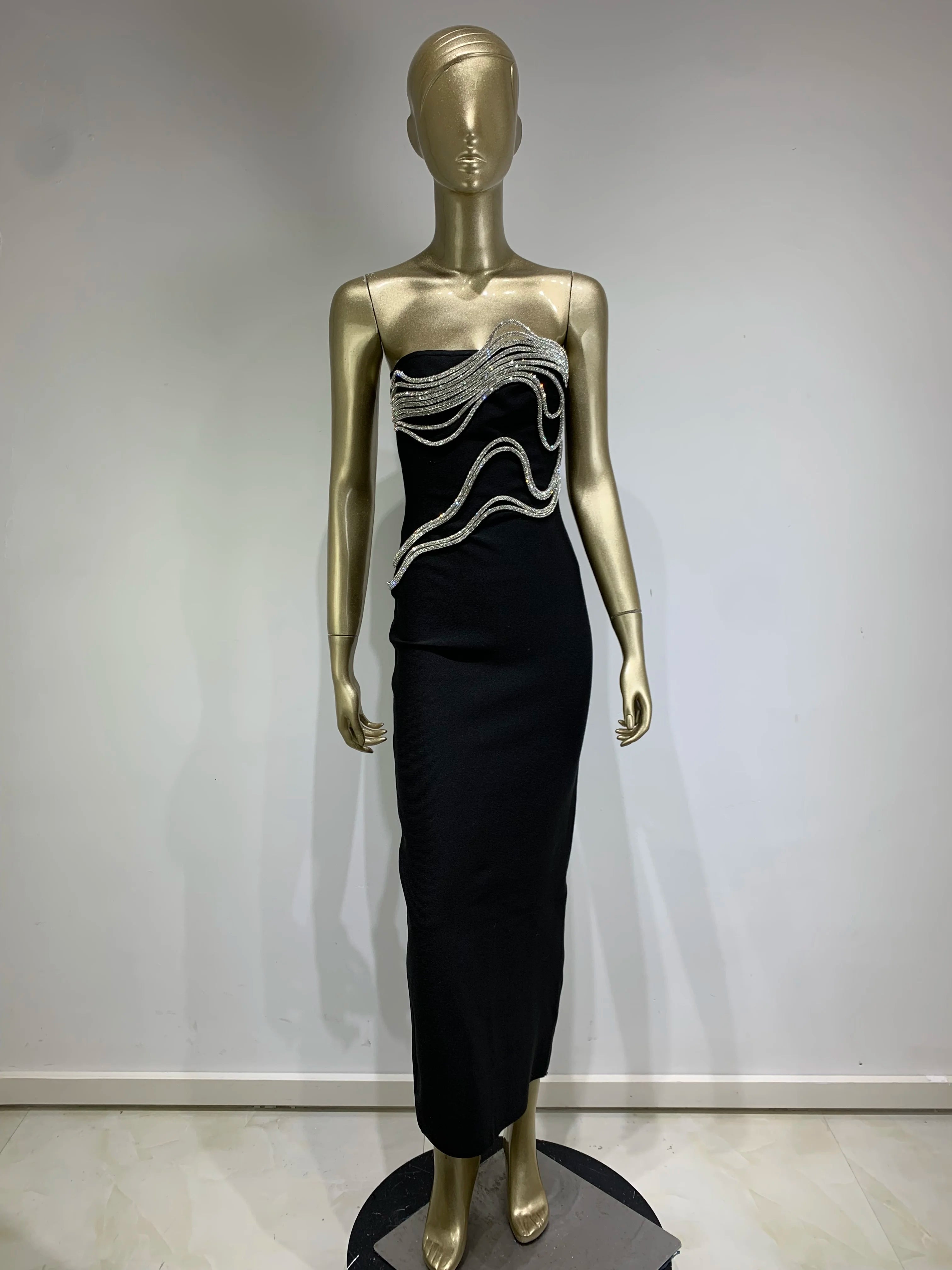New Women Celebrity Sexy Strapless Backless Diamonds Black Maxi Long Bodycon Bandage Dress 2024 Elegant Evening Club Party Dress