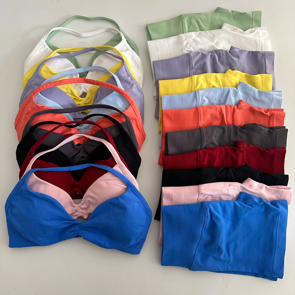 No Logo Yoga Gym Set Women Seamless Strappy Yoga Bra Top High Waist Workout Scrunch Shorts Sports Set Fitness Clothes Sportswear